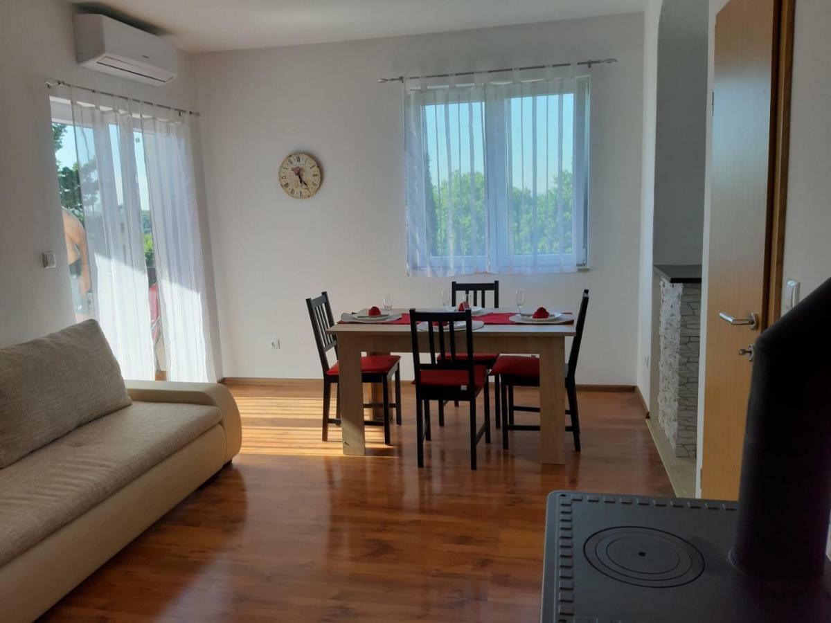 Apartman Igy Vinkuran Dış mekan fotoğraf